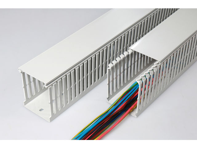 Cable trunking GN-HF A6/4 (008268705)