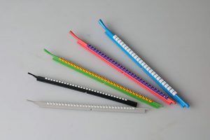 very marker size is presented on a different marker carrier.