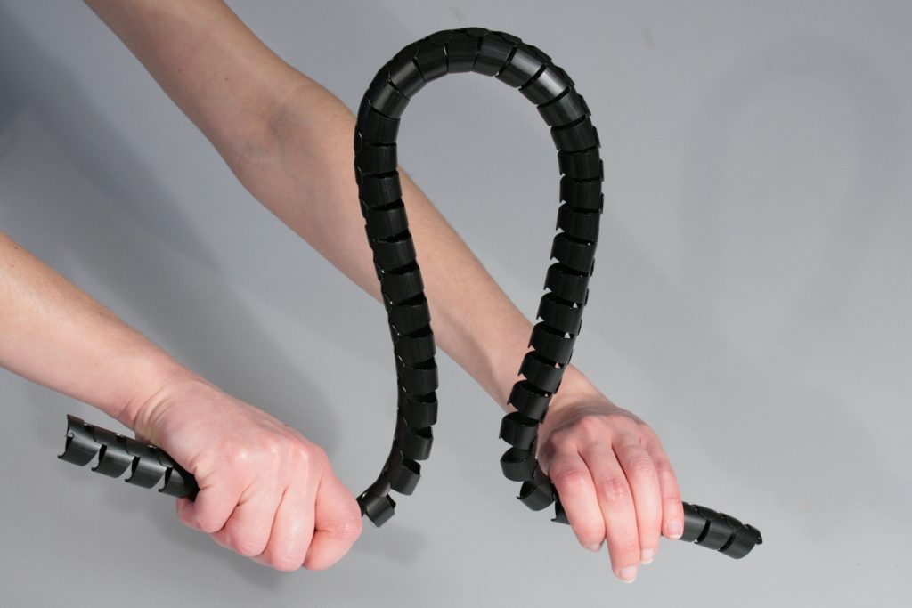 Protection tubing PLIOZIP is flexible