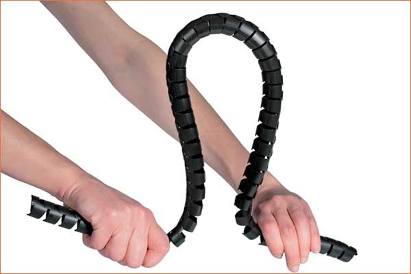 Gaine de protection des câbles PLIOZIP : une grande flexibilité