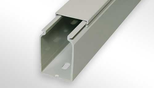 Photo Cable trunking without slots